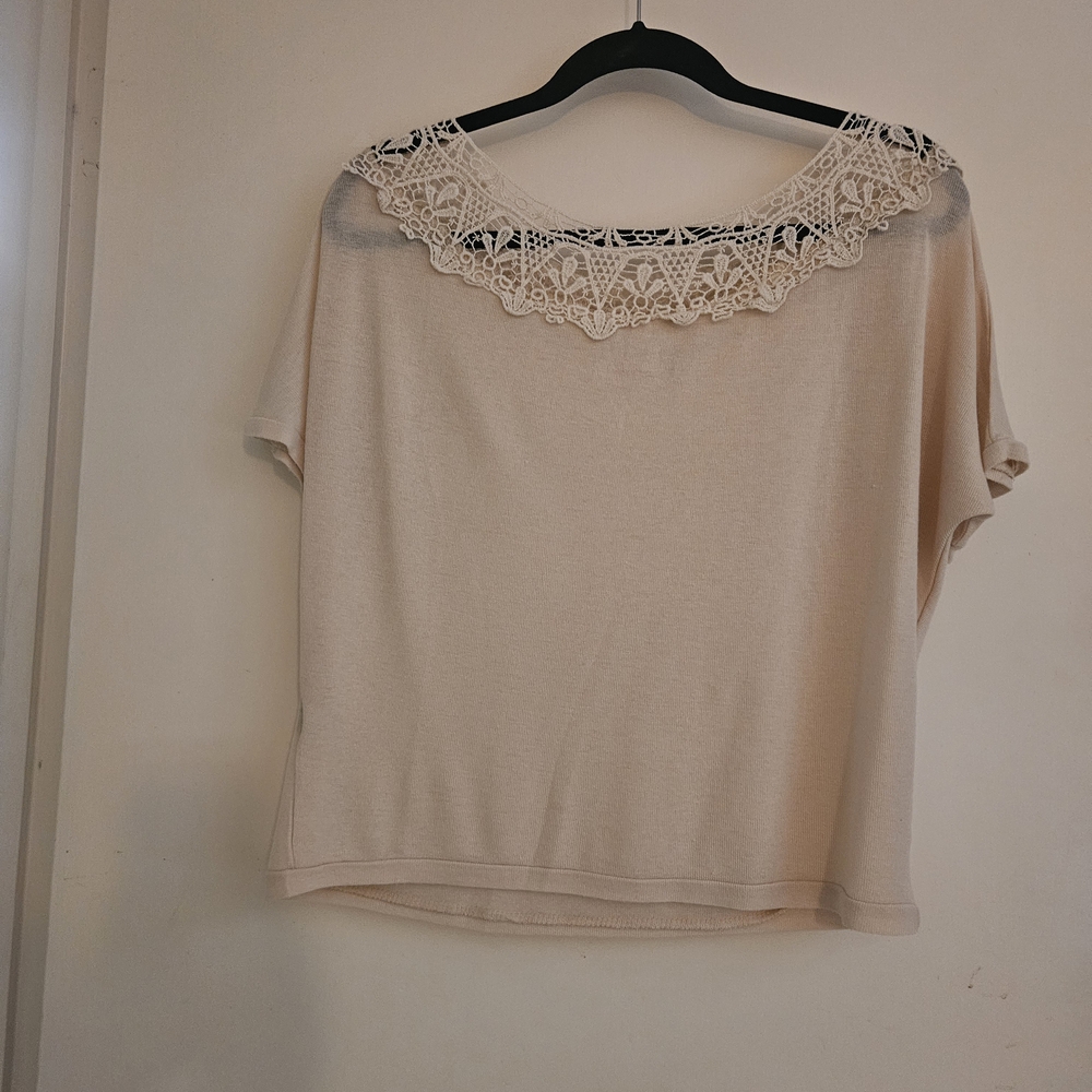Chic Lace-Trimmed Cream Blouse